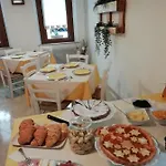 La Casa Di Loretta B&B