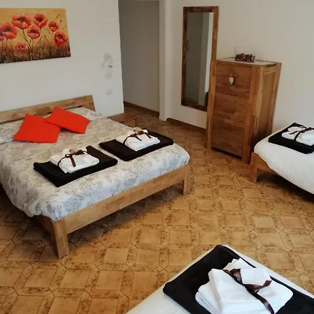 La Casa Di Loretta Frühstückspension 3*